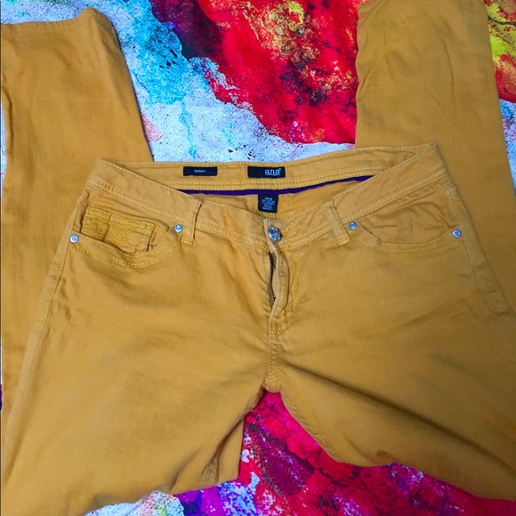 3 for $20!🦋Mustard skinnies - Picture 1 of 4
